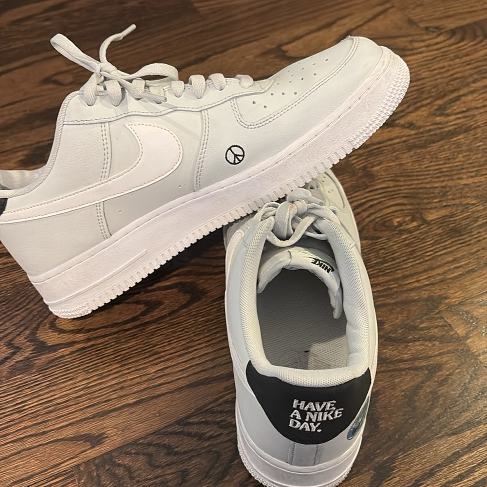 Men’s Nike Air Force 1 Low Have A Nike Day Earth Size 11 Grey - Picture 11 of 12